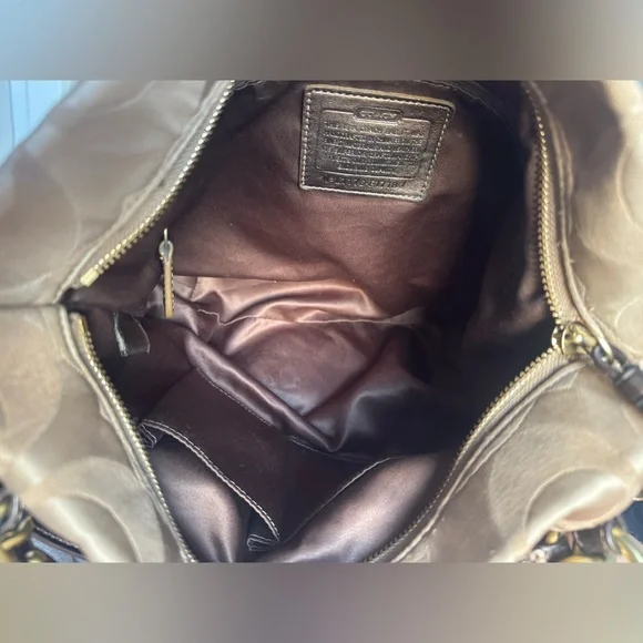 Coach Tan Hobo Bag with Gold Accents - Picture 6 of 9